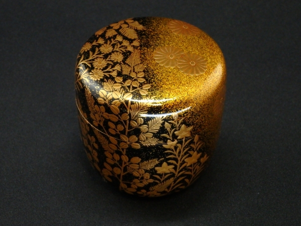 一后一兆 菊秋草棗 | 坂井春明堂