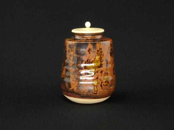 堀内家 兼中斎宗匠書付 銘「から紅」 広沢手茶入 | 坂井春明堂