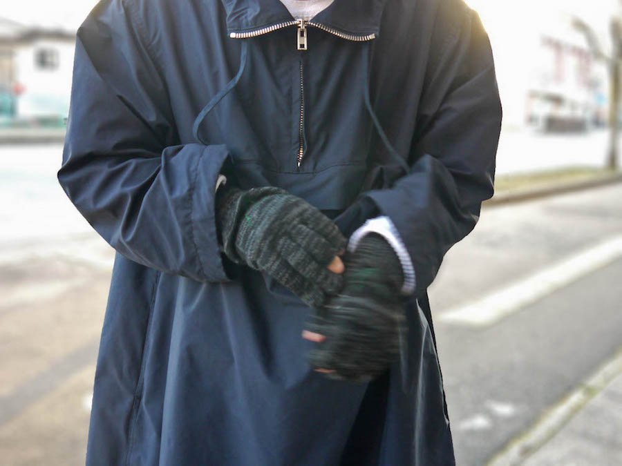 愛らしく実用的なグローブ。South2West8より | 1989 Men's Blog