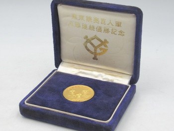 チャンピオン記念パネル メダル 読売ジャイアンツ 優勝記念コイン 読売