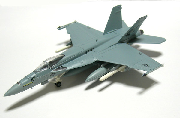 1/144 Jwings カフェレオ米海軍 F/A-18E,F + S-3B Amazon | 【13】