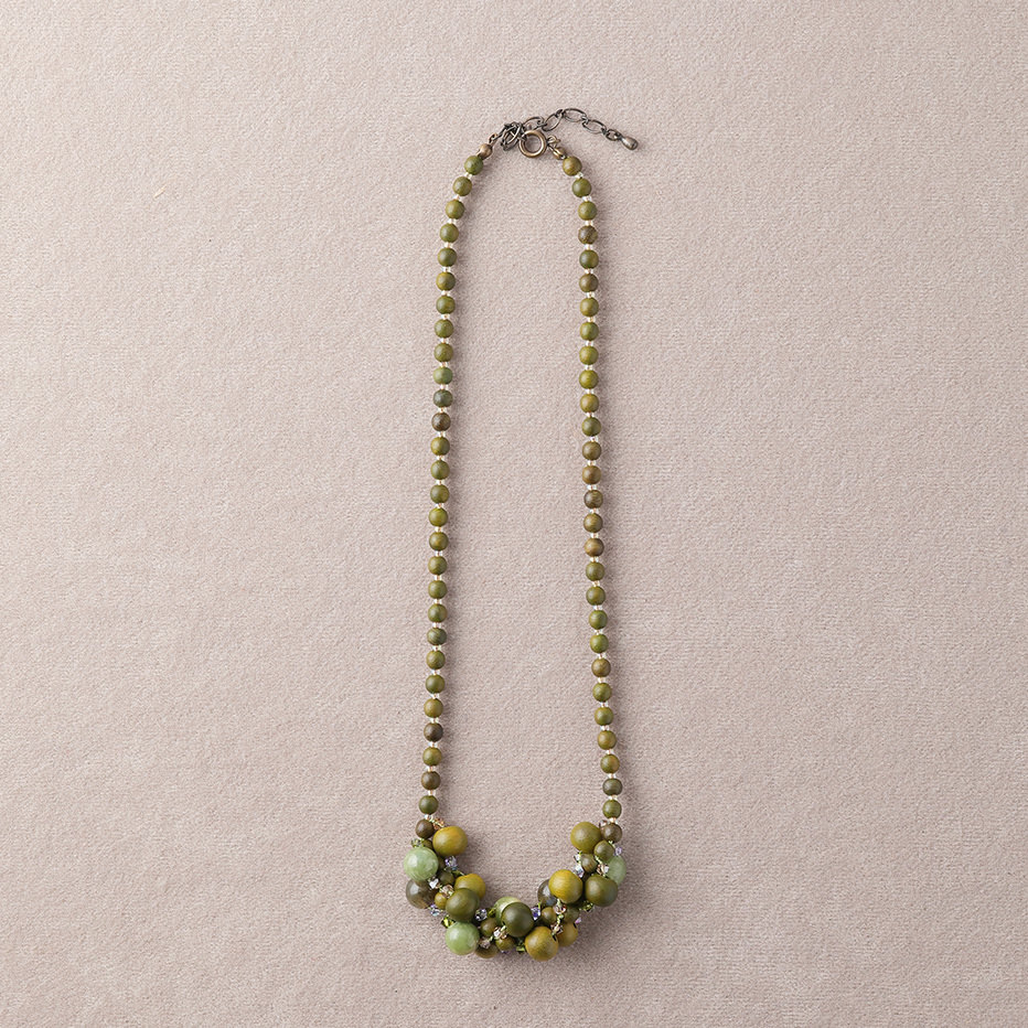 ネックレス｜株式会社カワサキ 伝統の木玉製造 滋賀県近江八幡市の数珠