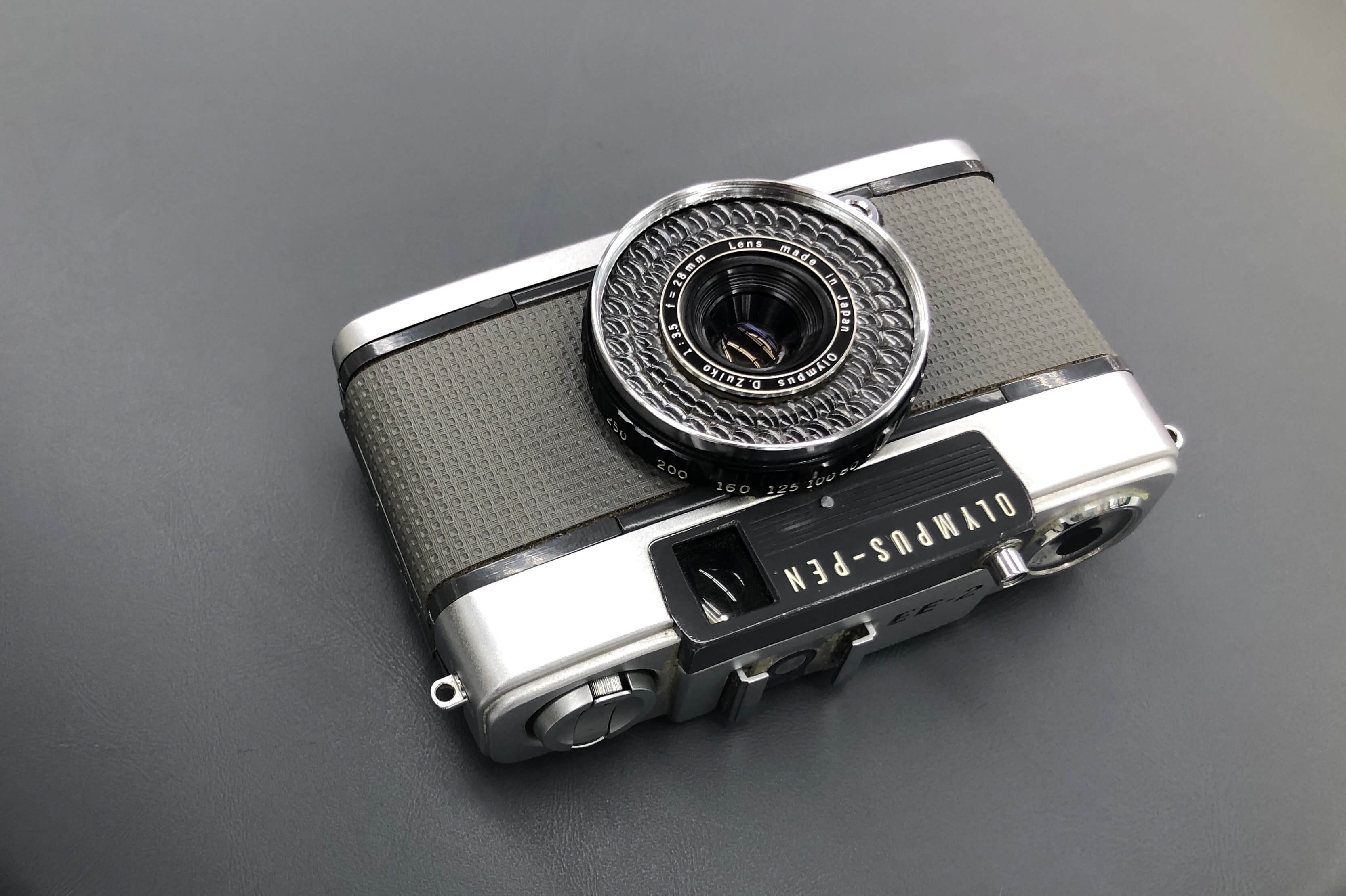 ハーフサイズカメラを持って街を駆けぬけよう。PEN EE-2のすすめ