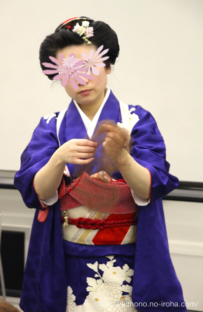 日本髪を自分で結う！ 〜日本髪 de 忘年会 髪結い編 – 着物のいろは