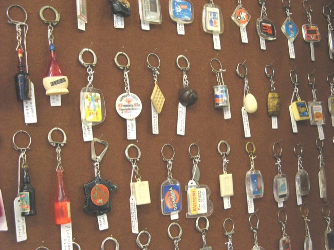 フランスヴィンテージノベルティキーホルダー | キヤアンティークス