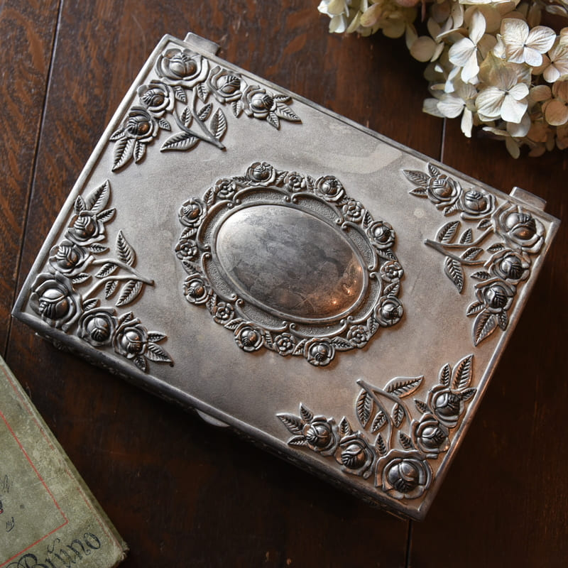 ENGLAND antique イギリスアンティーク ガラスジュエリーケース