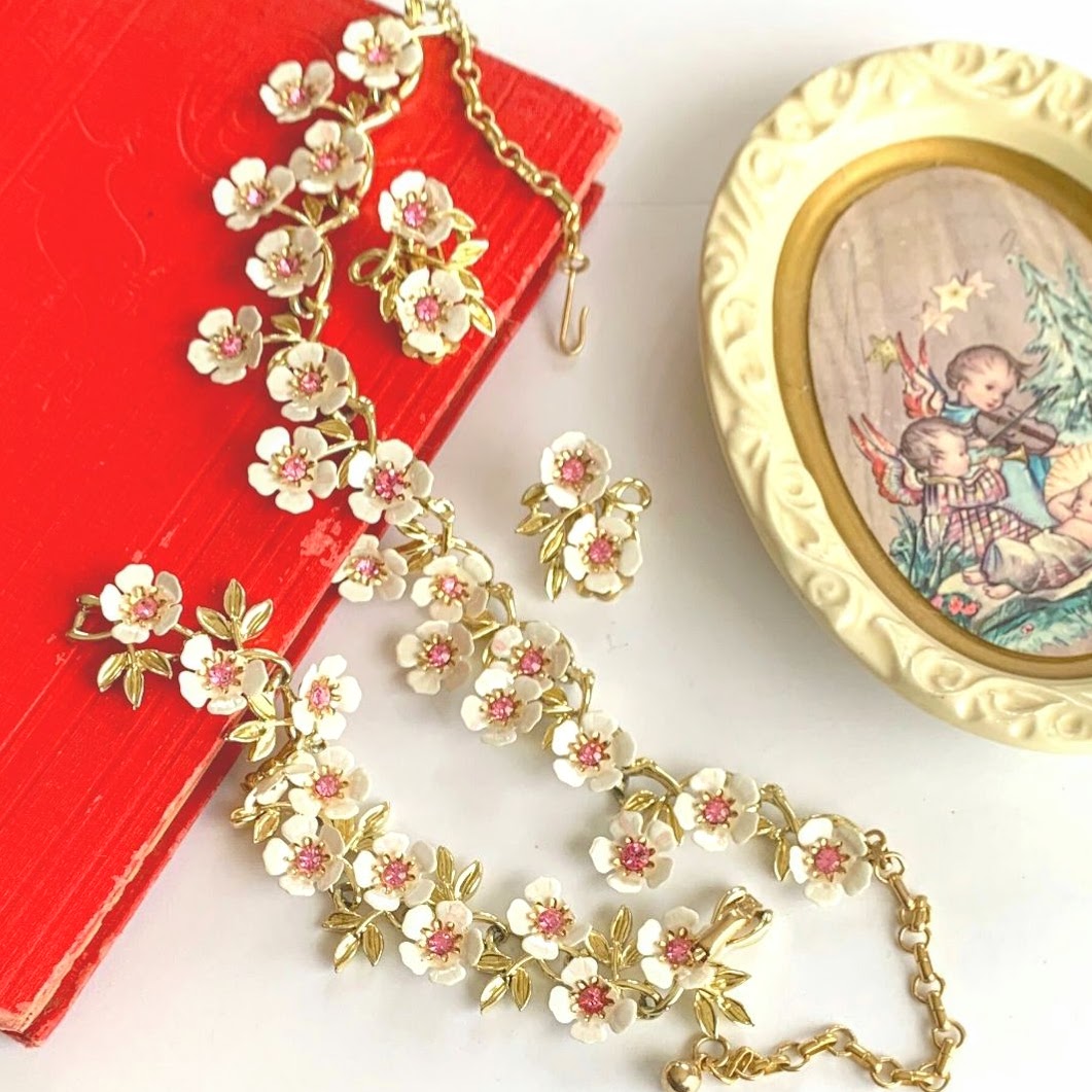 全品送料無料のヴィンテージアクセサリーショップ✳︎Coro