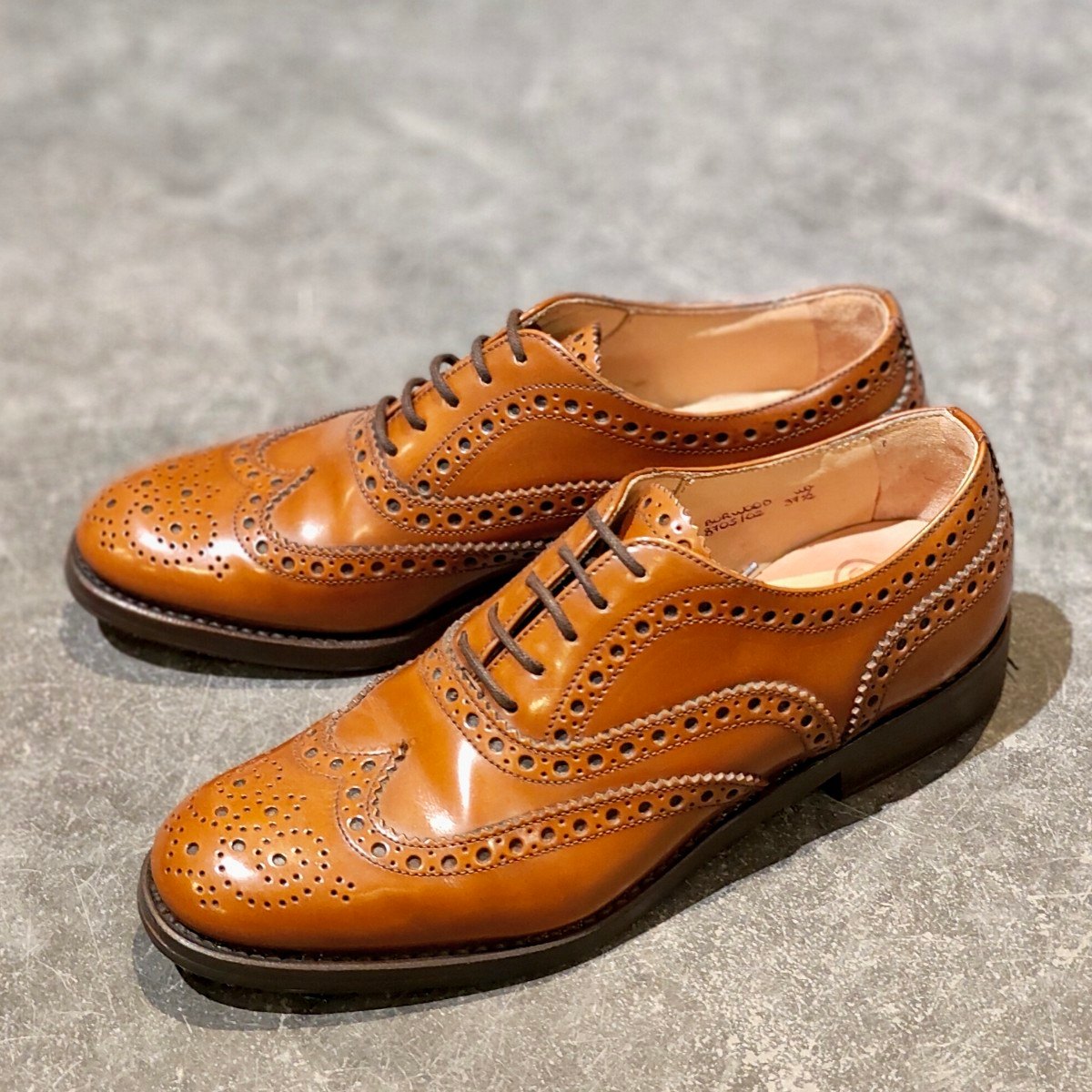 使用数回【Church's】チャーチ バーウッド ポリッシュドバインダー