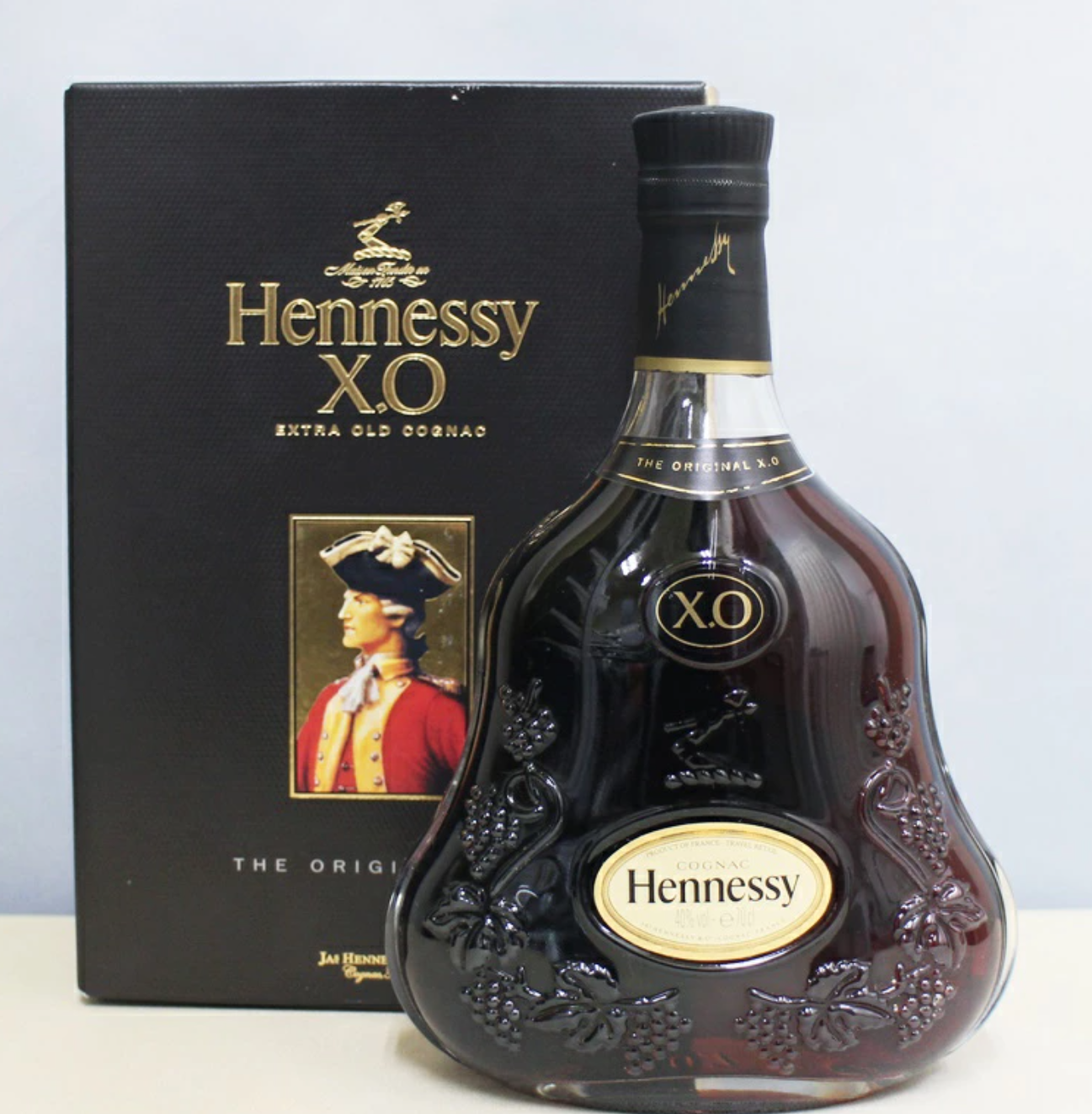 ヘネシー XO ブランデー 700ml 黒キャップ 箱付 – お酒の通販なら