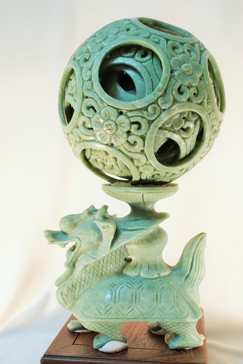 多層球 天玉 中国美術 透かし彫り 玉石 天然石 置物 オブジェ 花彫刻