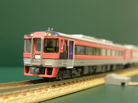 マイクロエース 「キハ185系・JR九州色（登場時）特急 ゆふ」 その1