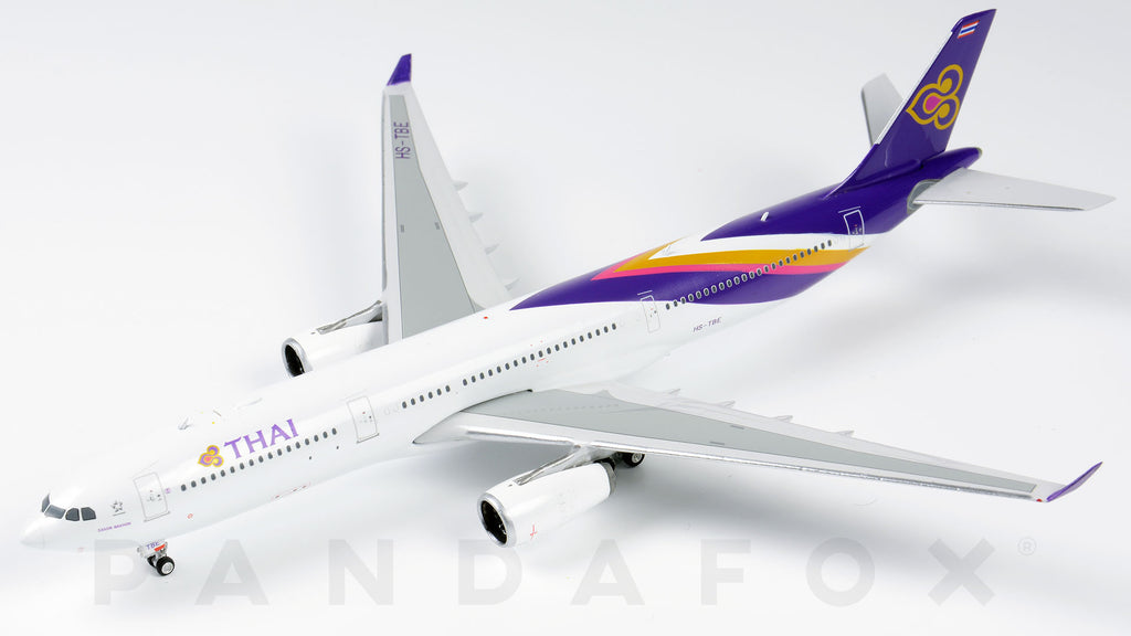 Thai Airways Airbus A330-300 HS-TBE Phoenix PH4THA1908 Scale 1:400
