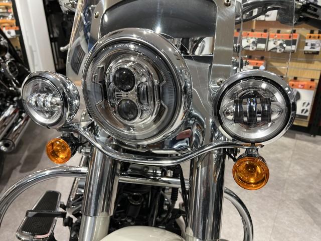 ソフテイルにLEDヘッドライト（Harley－Davidson