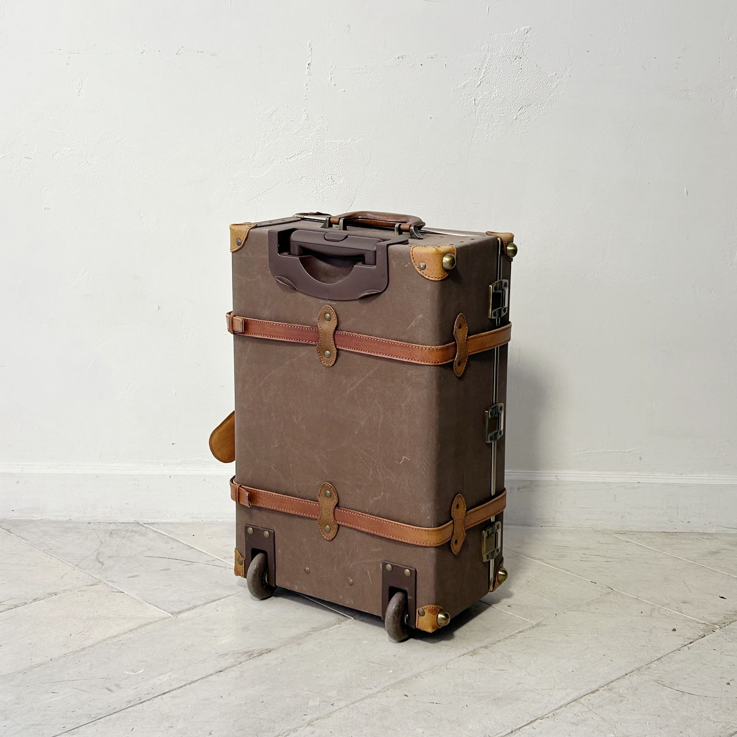 キャリーバッグ アンティーク風ブラウン×ブラウンレザーベルト