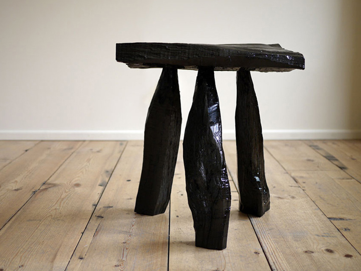 Urushi bench & stool by Max Lamb