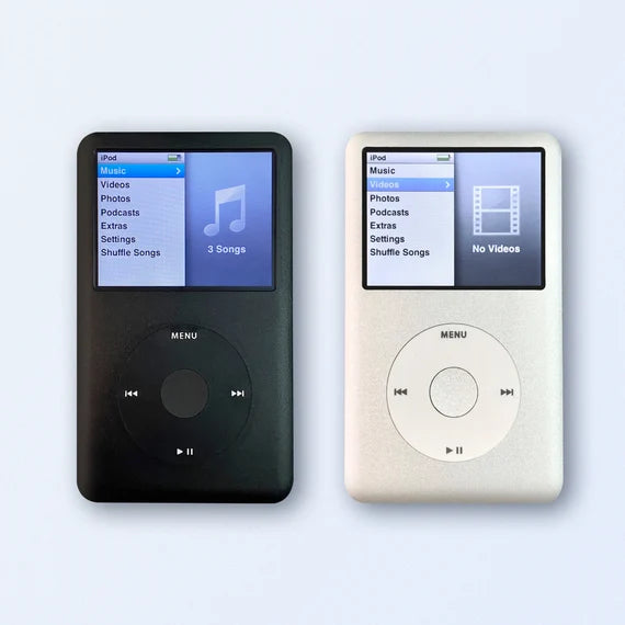 Apple iPod Classic 160GB USBケーブル、ケース付 iPod classic 160GB