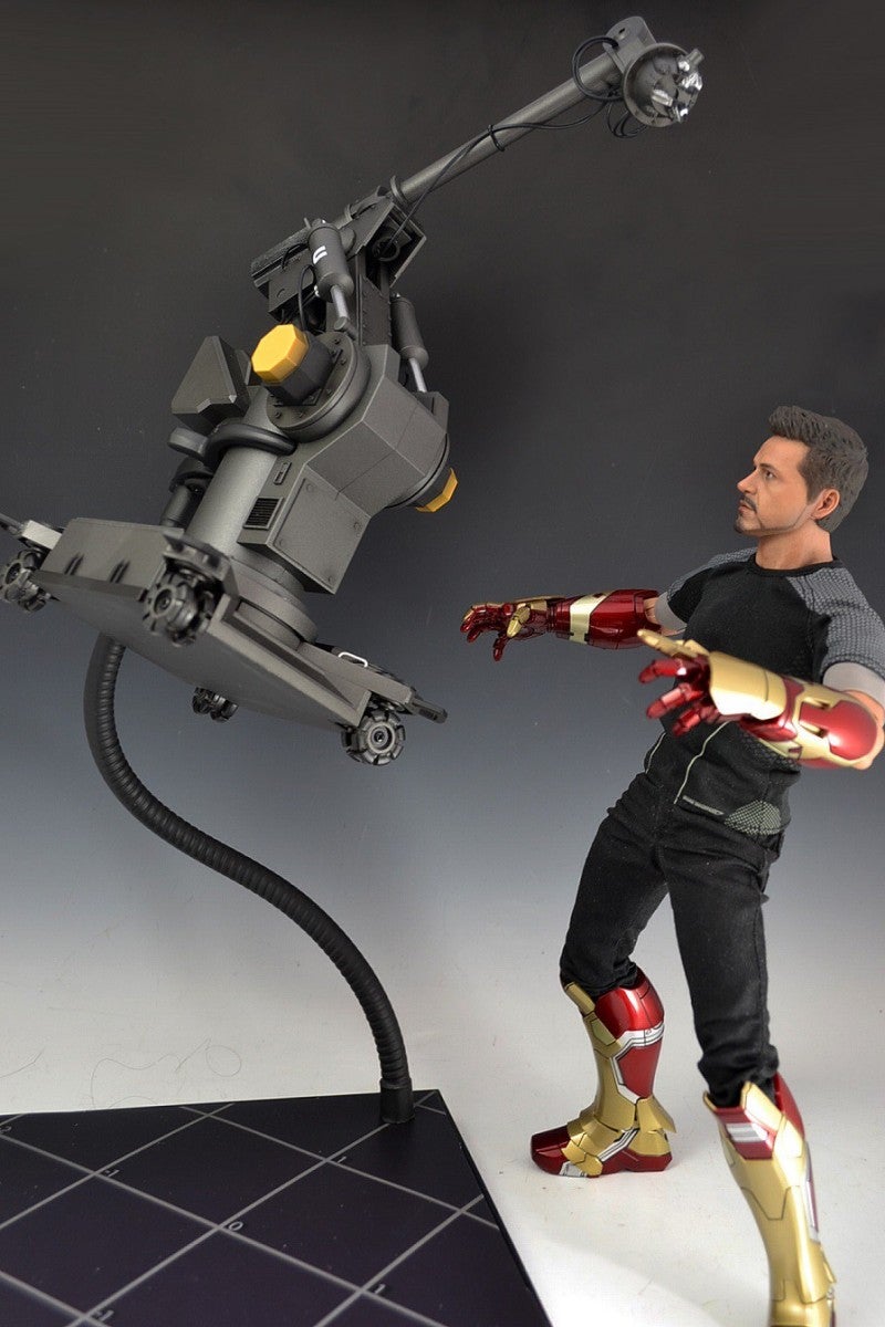 ホットトイズ ダイナミック・フィギュア・スタンド レビュー | @in's