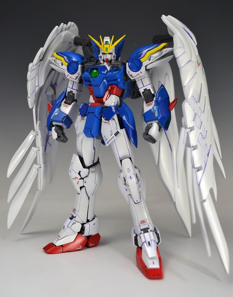 ロボット RG WING GUNDAM ZERO EW & GUNDAM EPYON バンダイスピリッツ