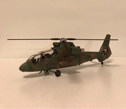 完成品］陸上自衛隊 OH-1 観測ヘリコプター 1/72 Amazon | 青島文化