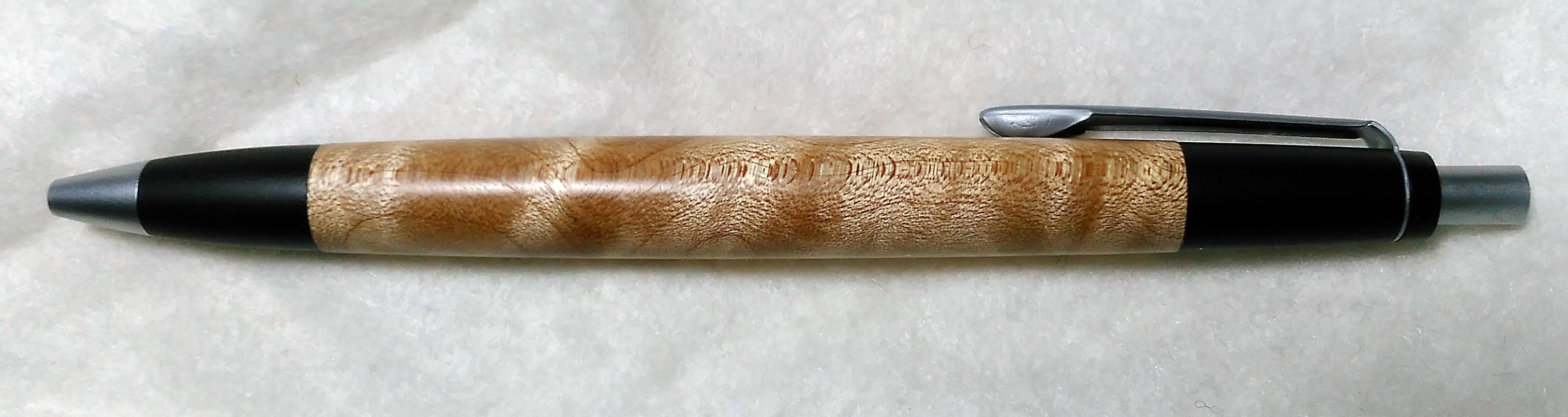 木のボールペン」（14）野原工芸 太軸・細軸 カエデ（板屋楓