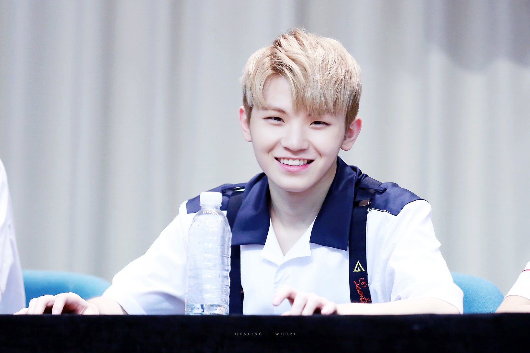 SEVENTEEN ウジ 直筆サイン カップホルダー サイン会 トレカ グッズ