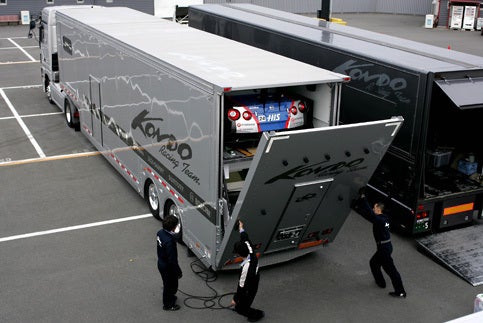 Transporter 24 | □□Success！□□ 近藤レーシング トランスポーター