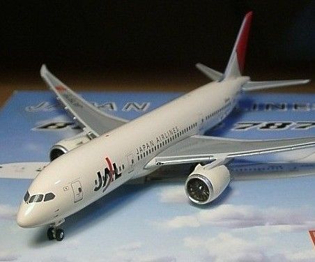 JAL 787-8 幻のアーク塗装