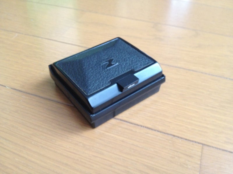 ZENZA BRONICA ETRSのウェストレベルファインダーを入手