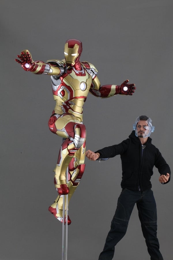 ホットトイズ トニー・スターク マンダリン邸 襲撃版 レビュー | ひろ