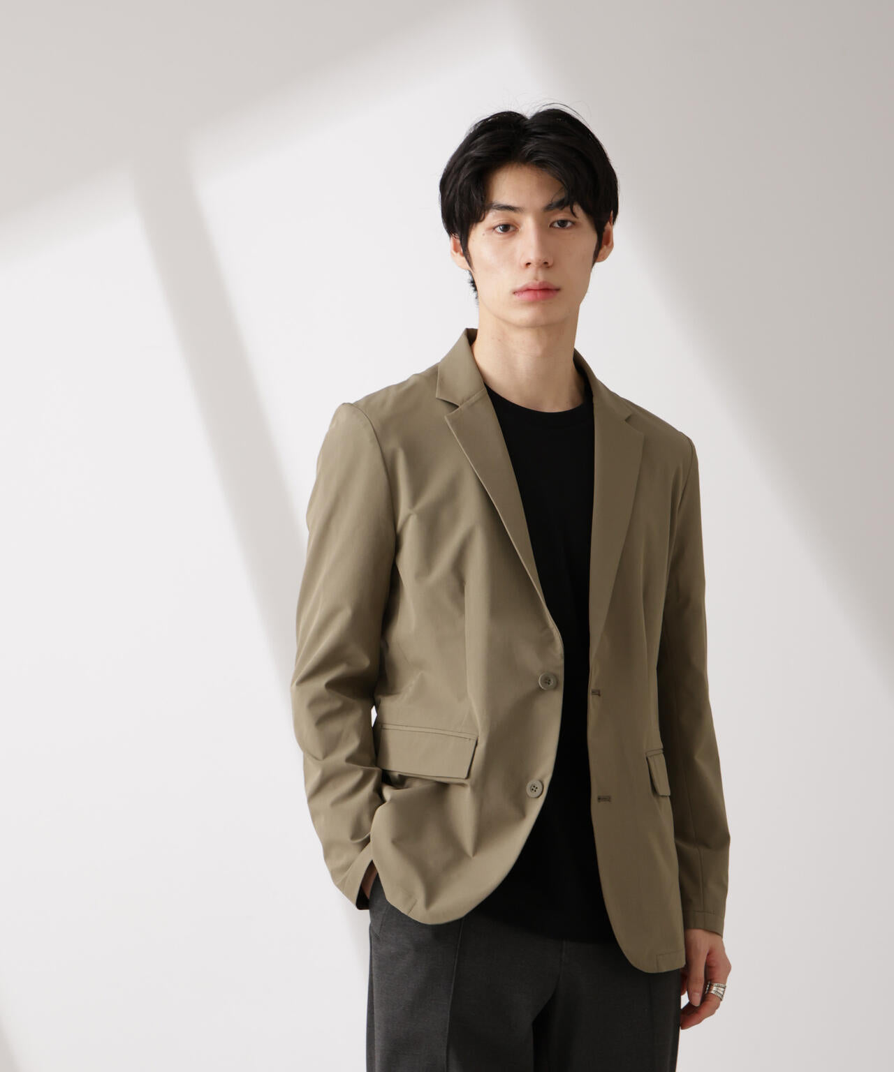 ライト ウェイト ストレッチ ジャケット