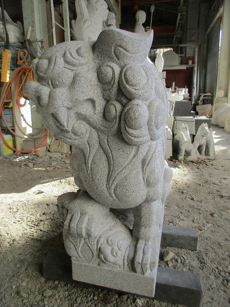 引き取り限定 狛犬 子供 玉付き 特大 石像 台付き 1対 引き取り限定