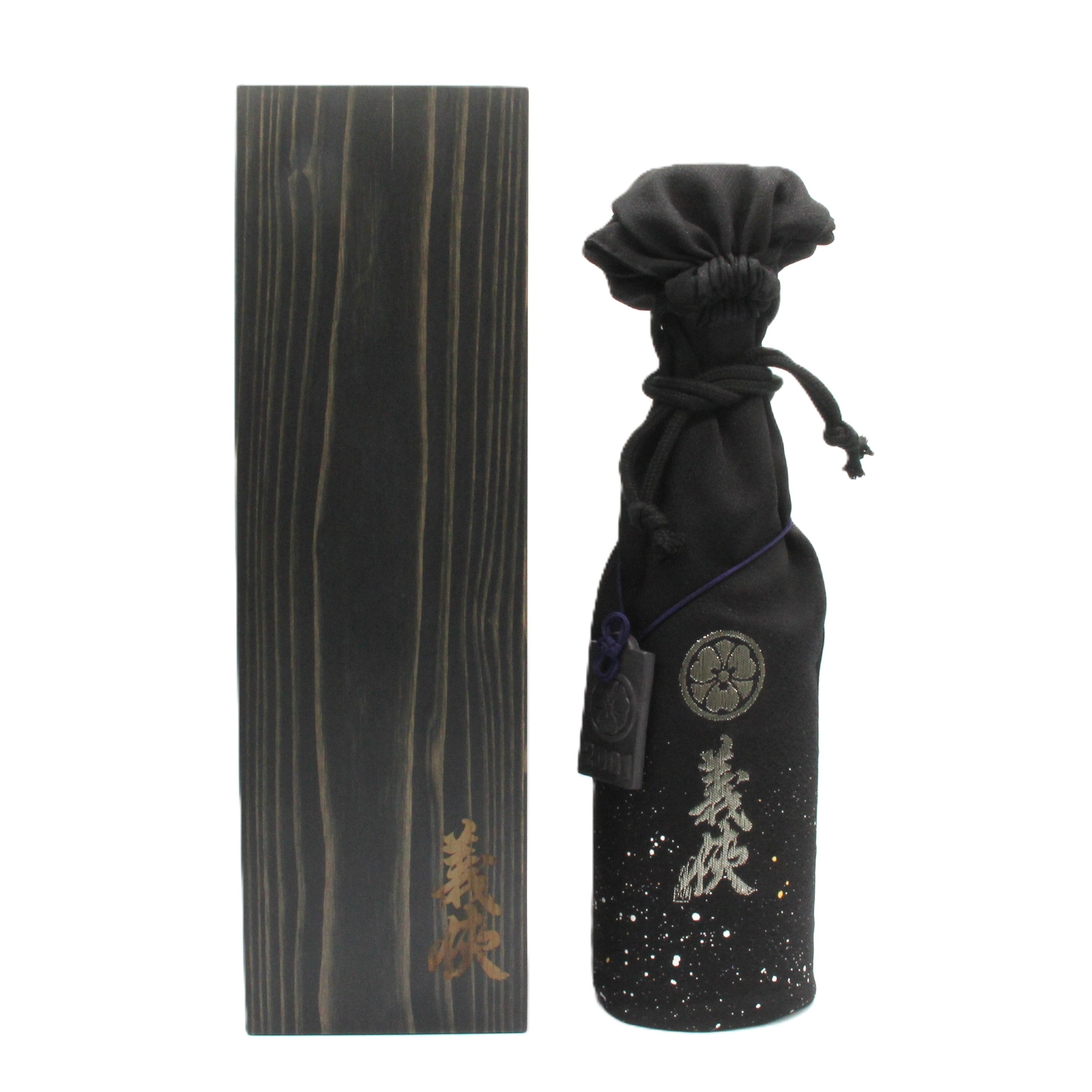 山忠本家酒造 義侠 2001 純米大吟醸 20年熟成酒 日本酒 16-17％ 720ml