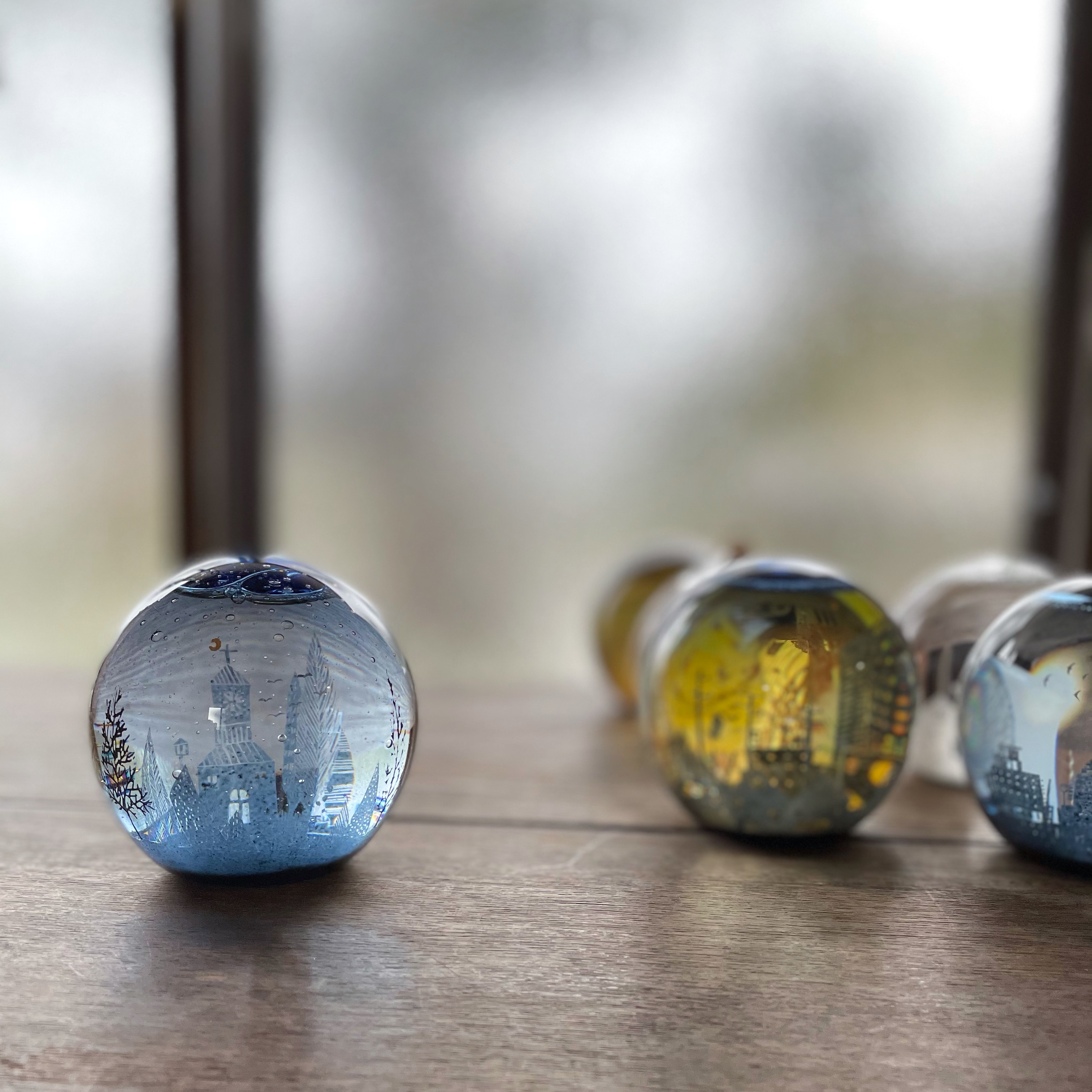 金津沙矢香さん スノードーム スノードーム 金津沙矢香 ガラス作家 金津