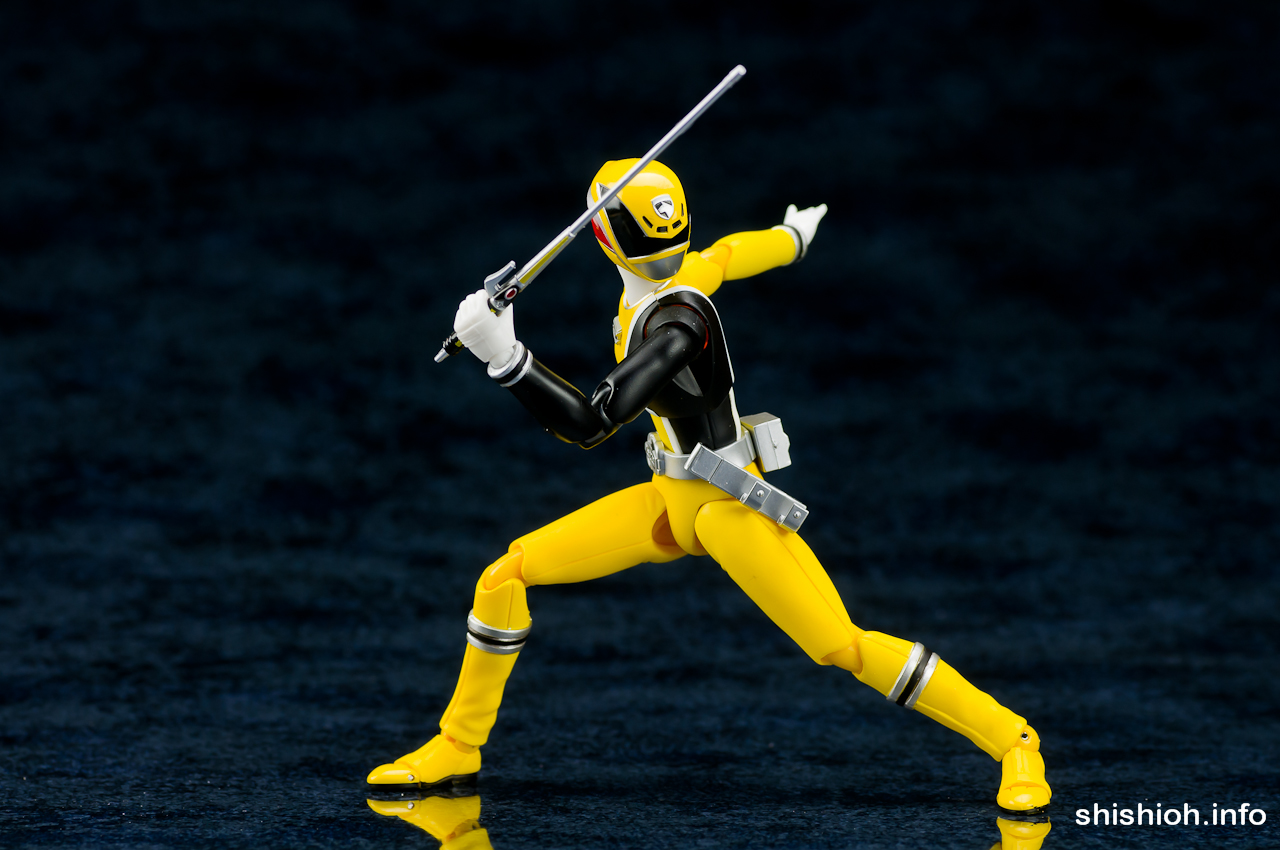 レビュー】 バンダイ 魂ウェブ商店 S.H.Figuarts デカイエロー [特捜