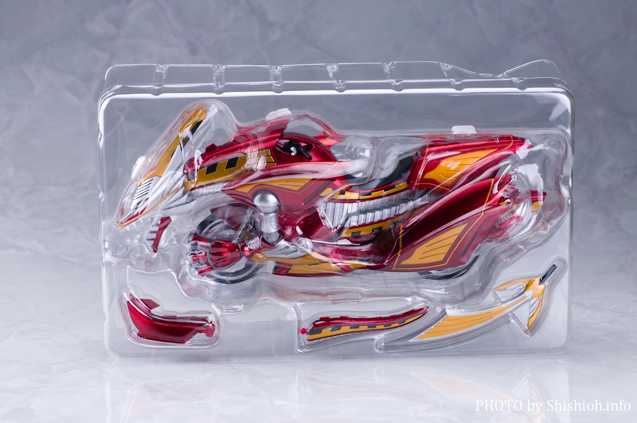 S.H.Figuarts仮面ライダー龍騎サバイブ ドラグランザー 未開封】仮面