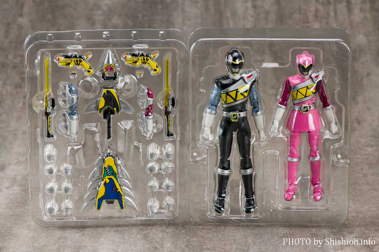 レビュー】 バンダイ 魂ウェブ商店 S.H.Figuarts キョウリュウブラック