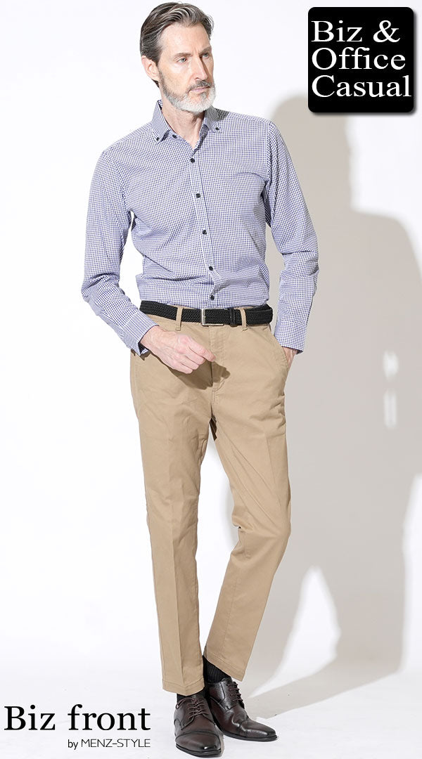 60代】ギンガムチェックシャツ×ベージュテーパードスラックスチノパン