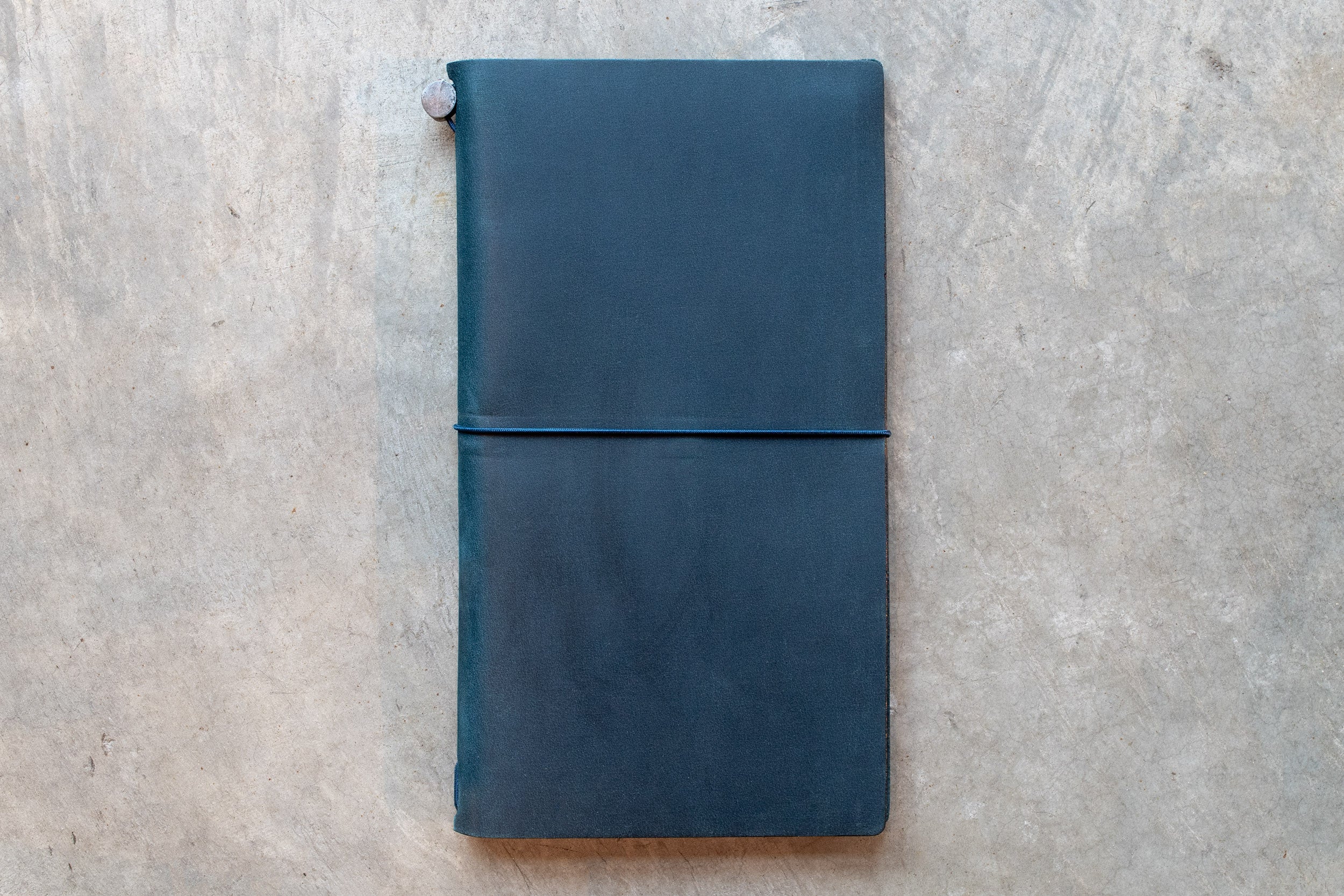 Traveler's Notebook Starter Set, Regular Size, Blue – St. Louis