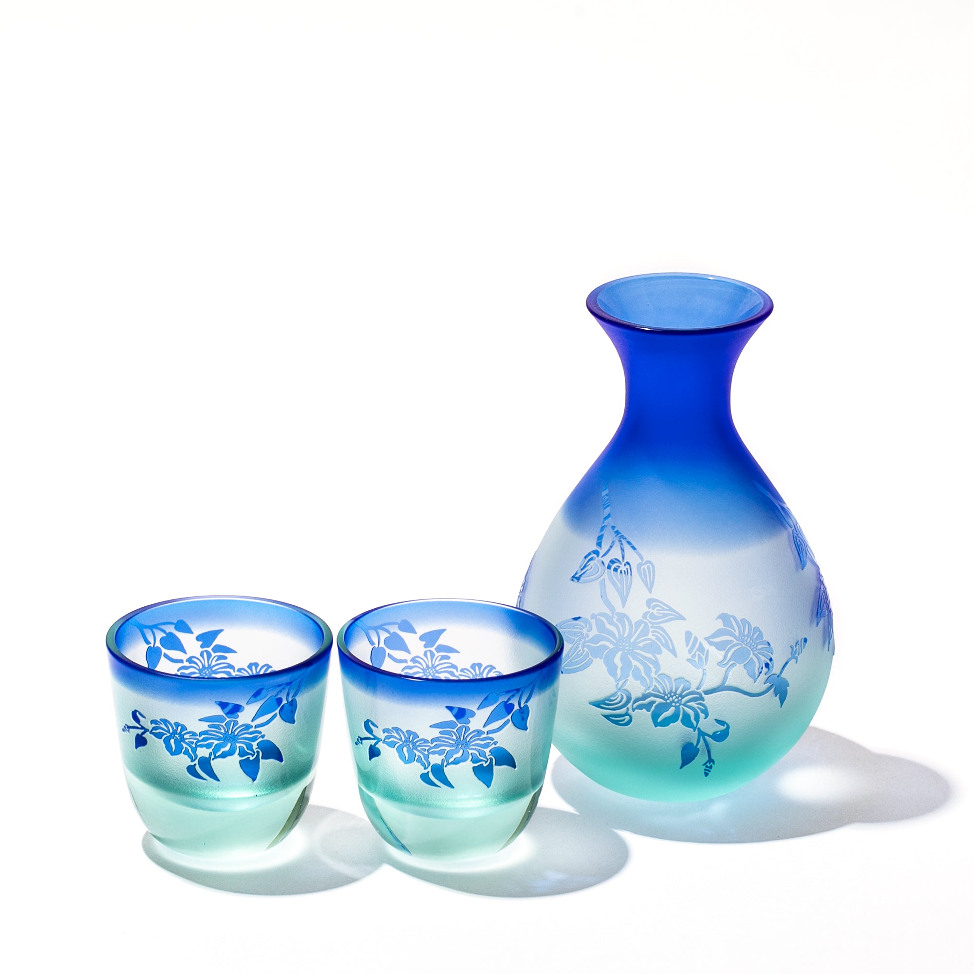 彫刻 夢柄子 鉄線紋 酒器三点揃 グリーン/ブルー 盃55ml 徳利210ml