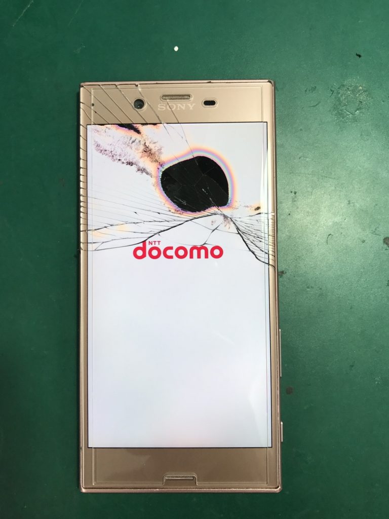 Xperia XZ(ドコモ:SO-01J)画面割れ修理 | SMARTFIX Labo