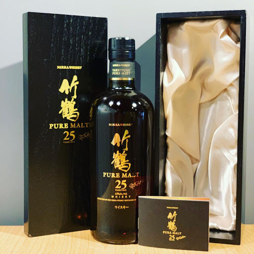 <新品 入手困難>NIKKA 竹鶴 PURE MALT<最安値>8500円 ! 新品 入手困難] NIKKA 竹鶴 PURE MALT<最安値> 8500円 新品> 入手困難