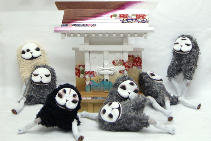 妖怪イヌジマ 黒 BCCKS / ブックス - 『妖怪イヌジマ写真集 第二巻