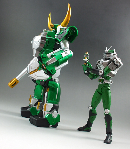 5品】仮面ライダーゾルダ マグナギガ ベルデ オルタナティブ アビス 龍騎