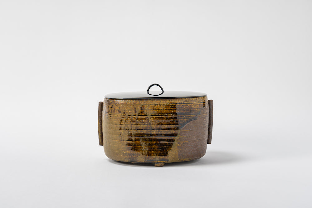 管耳付水指 十三代 髙取八山造 – 高取焼宗家