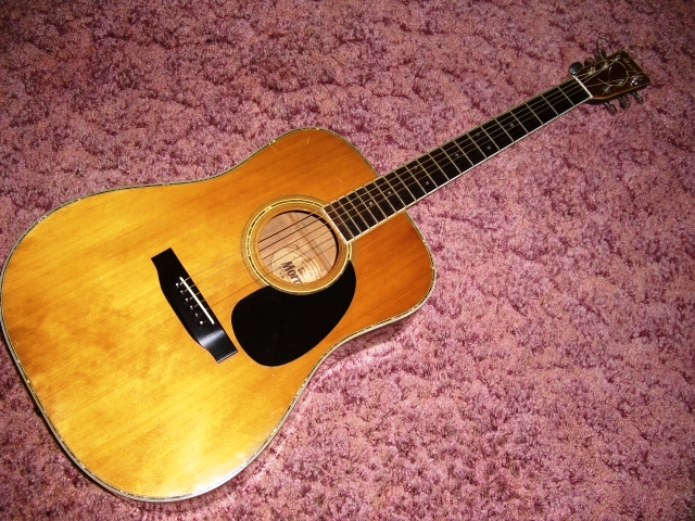 Morris W-30: A Night My Guitar Gently Weeps