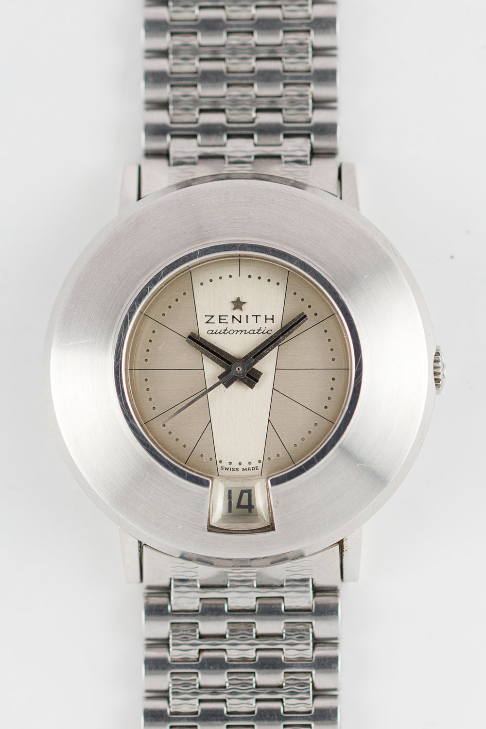 ZENITH Ref.623A Keyhole – TIMEANAGRAM