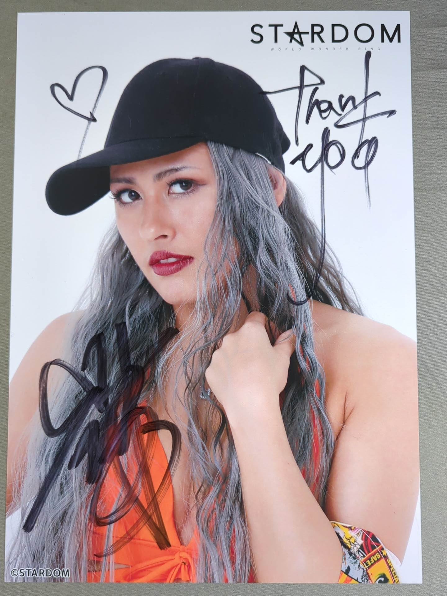 XG 会場限定ラキドロポスター ジュリア 直筆サイン入り XG 会場限定