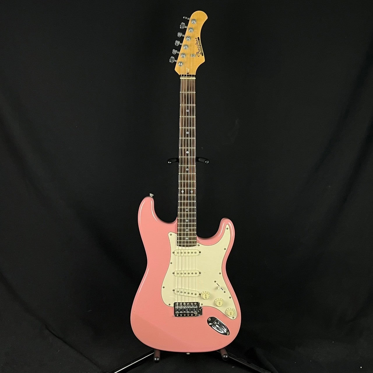 BACCHUS UNIVERSE SERIES ストラトキャスター