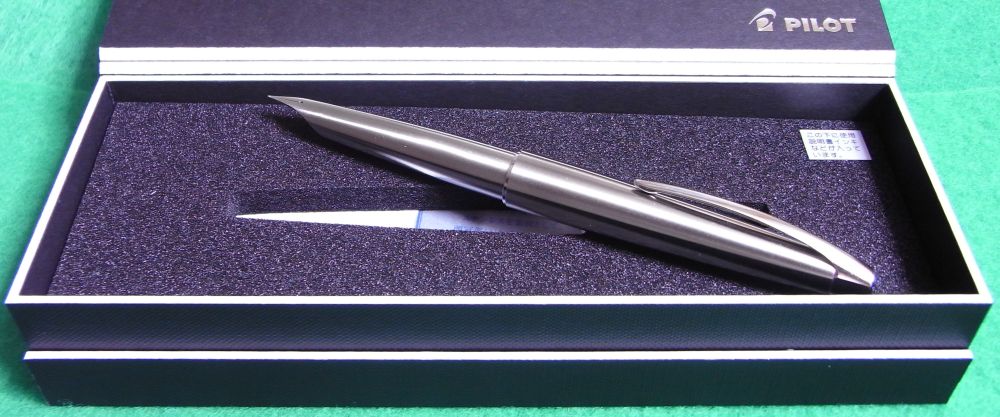 パイロット ミュー90」のレビュー: 細字万年筆にこだわる