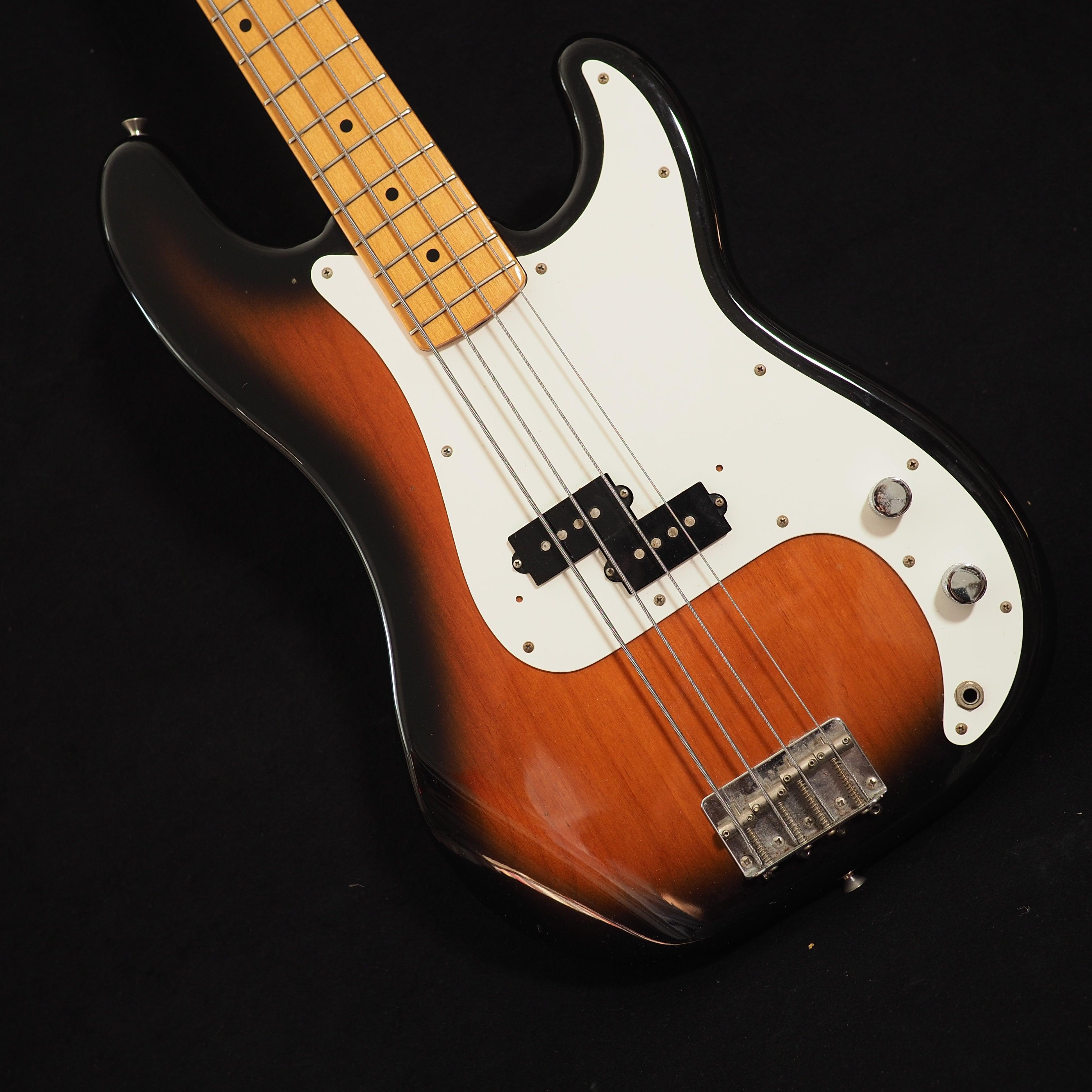 11032】Fender Japan precision Bass PB57 11032] Fender Japan